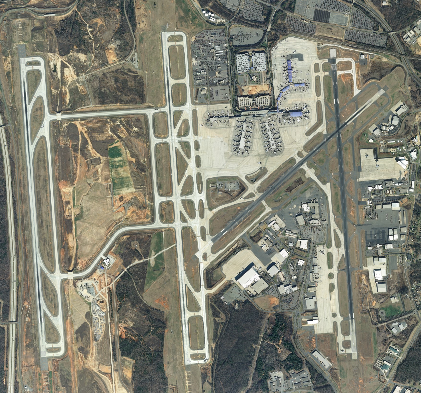 charlotte-douglas-airport.jpg